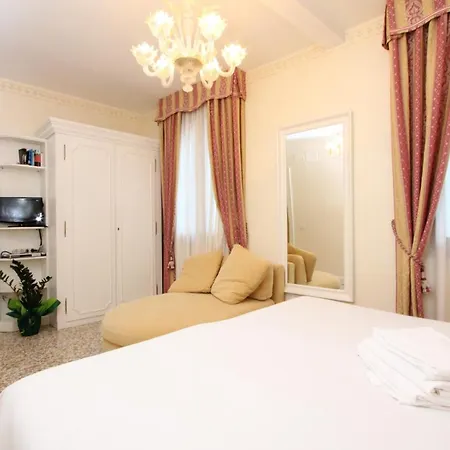 Pozzo Terrace *