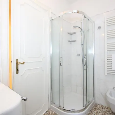 Pozzo Terrace Apartment *